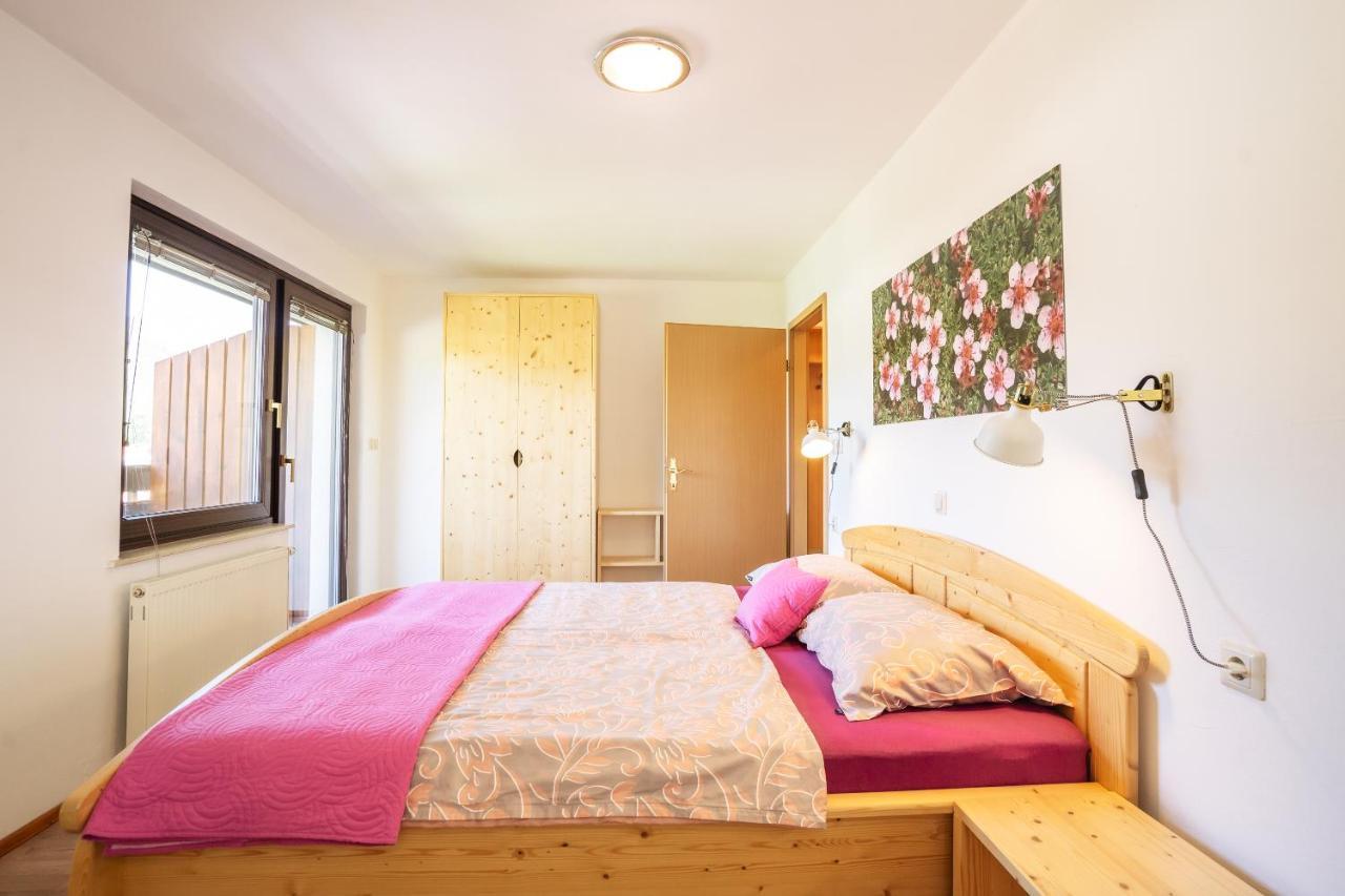 Apartmaji Alpski Cvet - Hisa Gorenc Бохин Екстериор снимка
